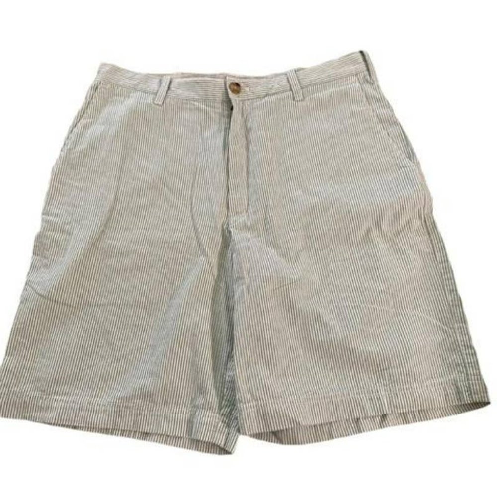 Izod green white men shorts size 33